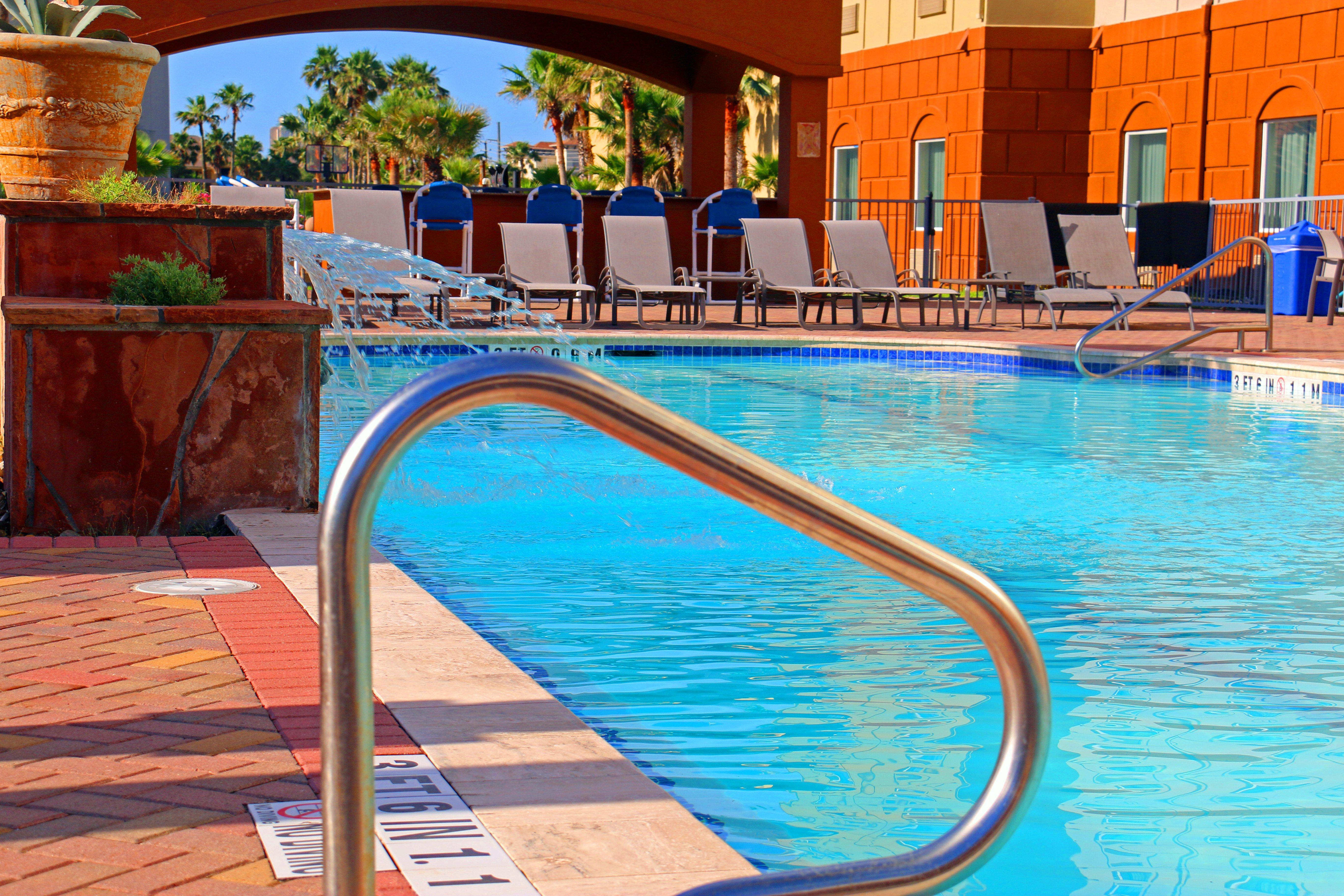 Holiday Inn Express Hotel And Suites South Padre Island, An Ihg Hotel Bagian luar foto